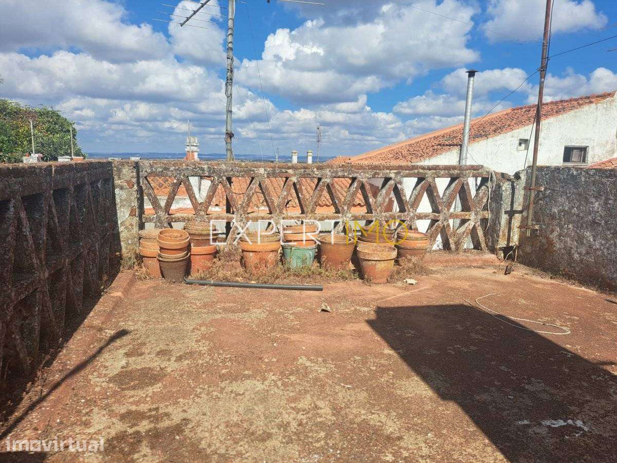 T5 em Beja com com quintal e terraço - Grande imagem: 3/27