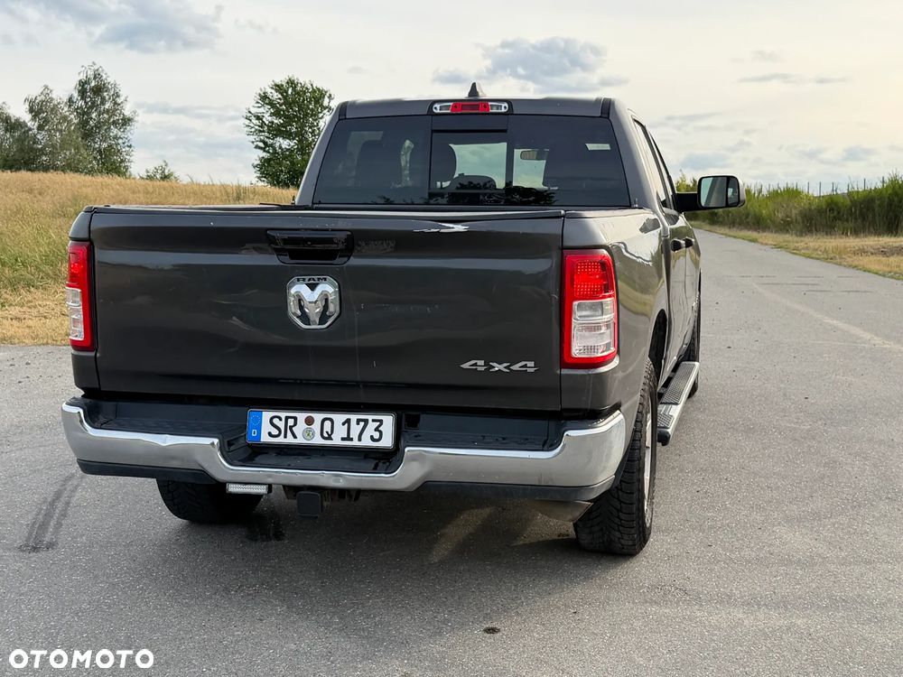 Dodge RAM 5.7 4x4 - 17