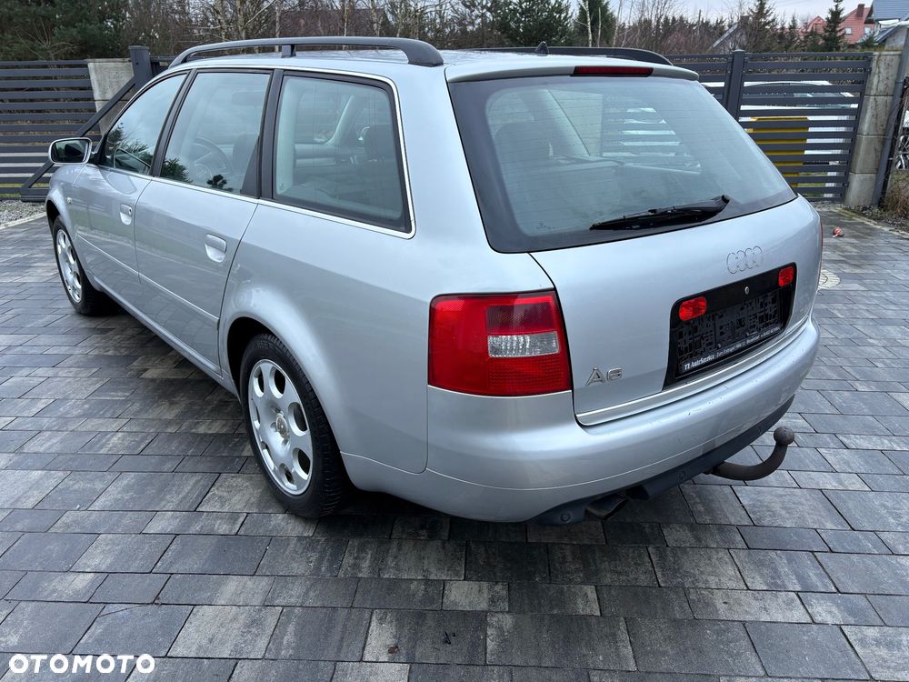 Audi A6 Avant 2 - 4