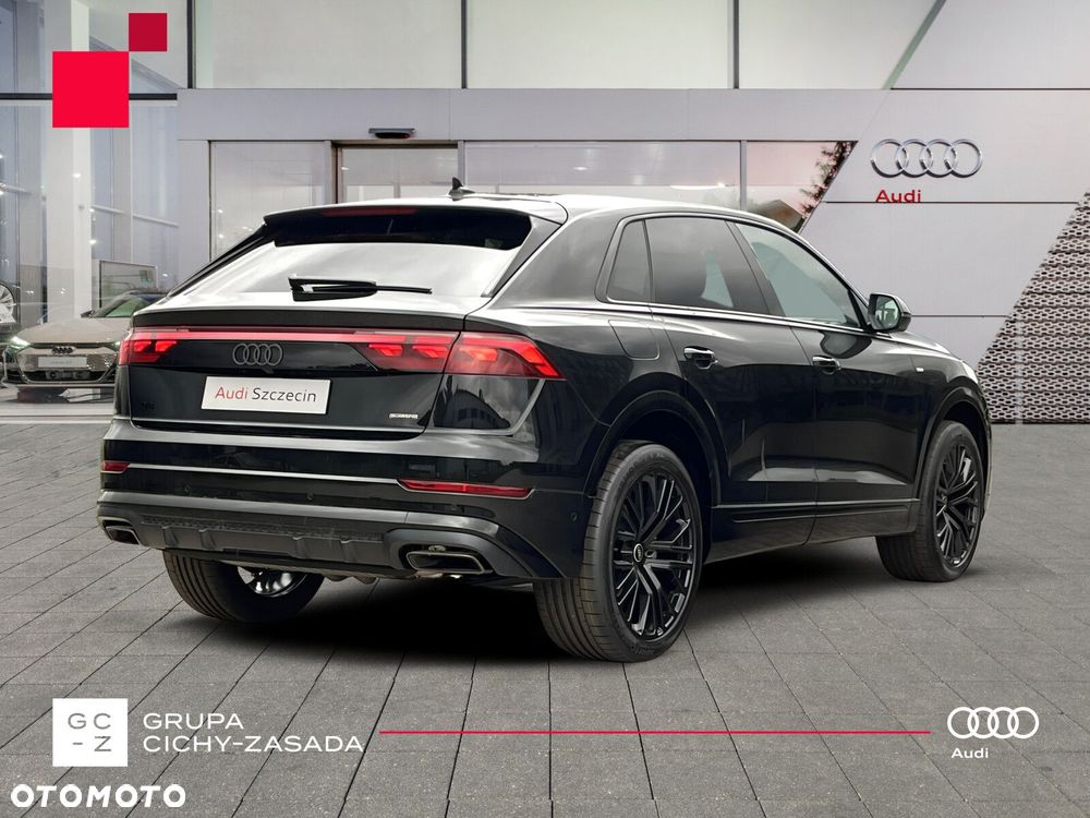 Audi Q8 - 6