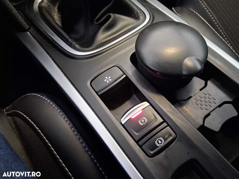 Renault Megane TCe 140 GPF Intens - 6