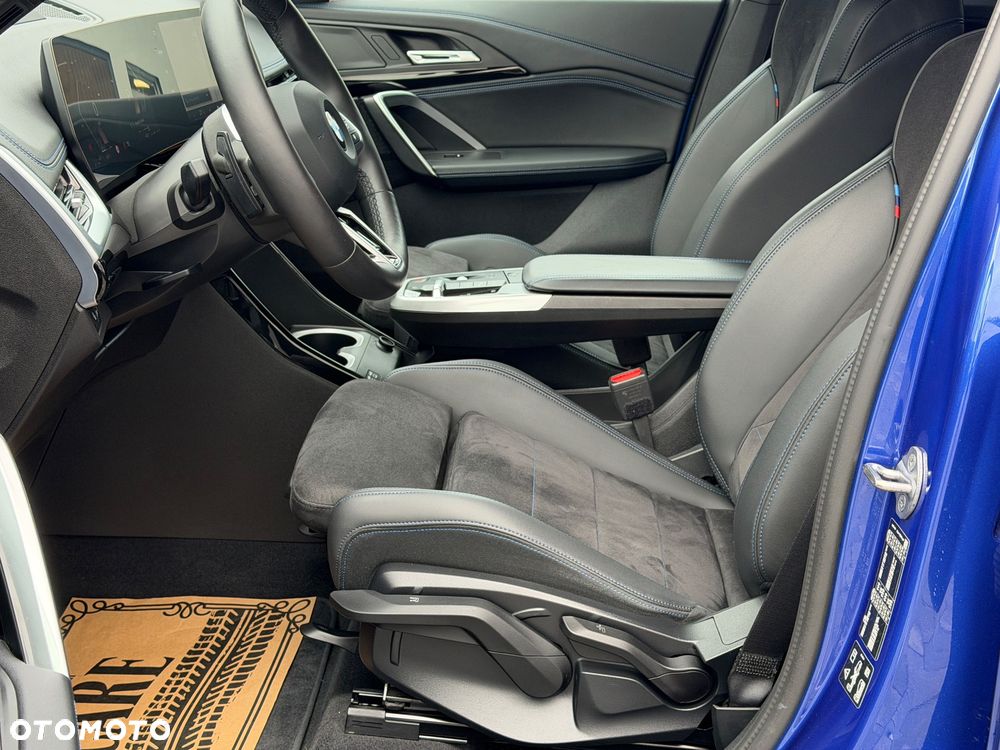 BMW X1 xDrive23i mHEV xLine - 8
