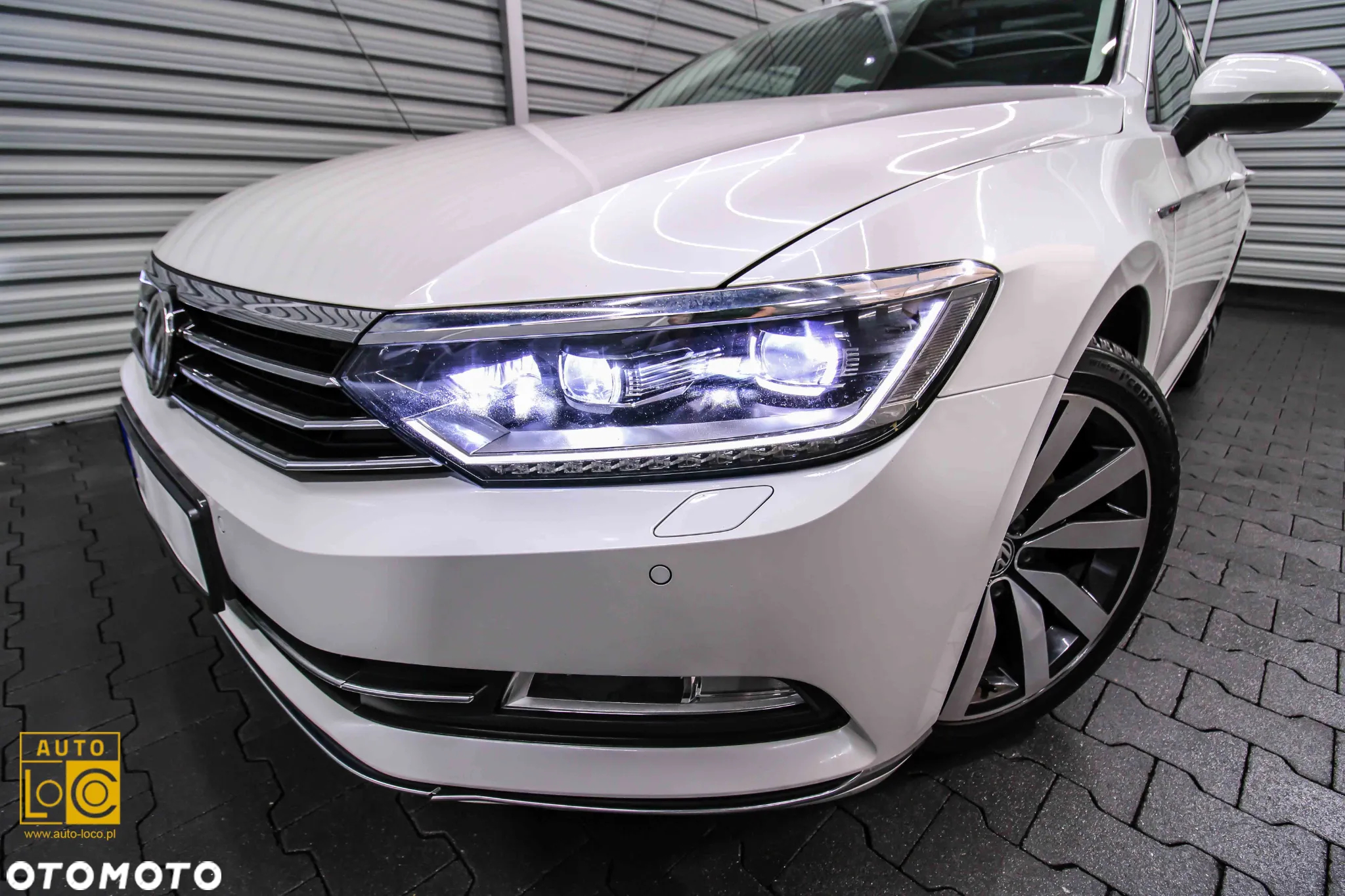 Volkswagen Passat 2.0 TDI Bi-Turbo BMT 4Mot Highline DSG - 39