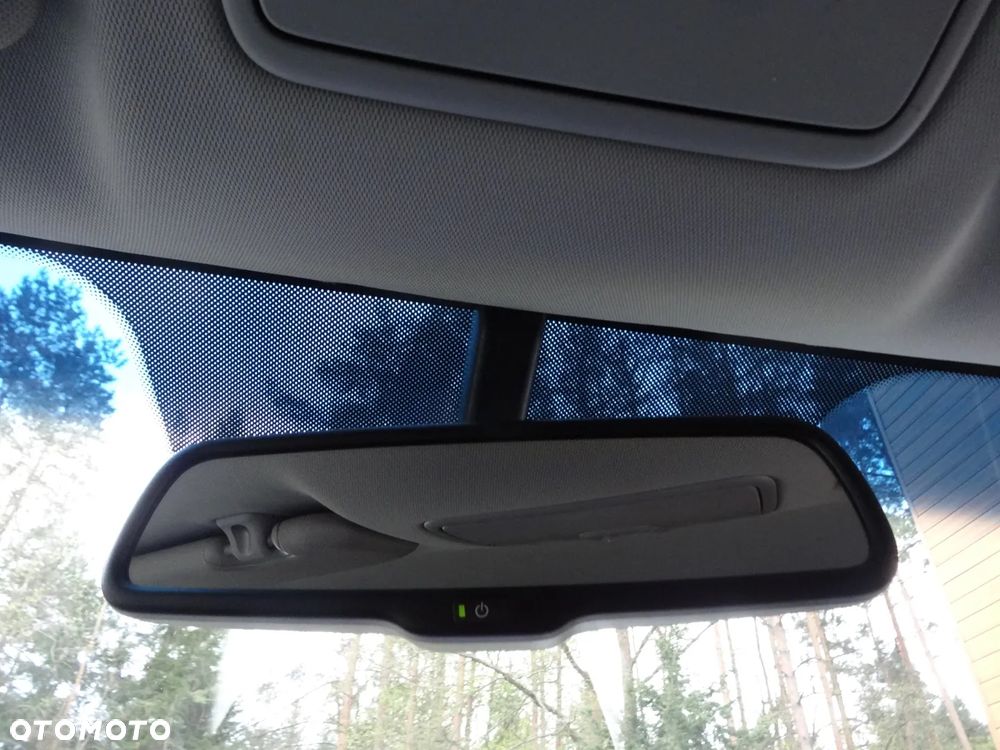 Hyundai i30 blue 1.4 Trend - 32