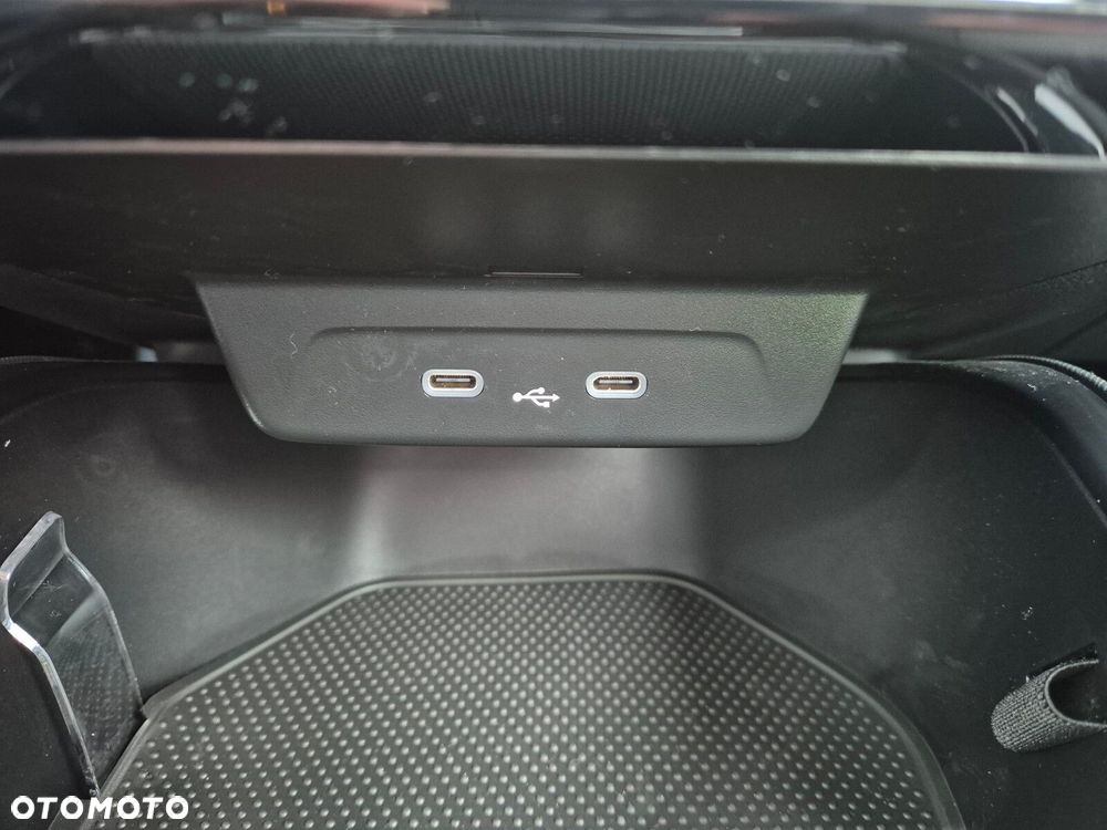 Skoda Fabia 1.0 Selection - 28