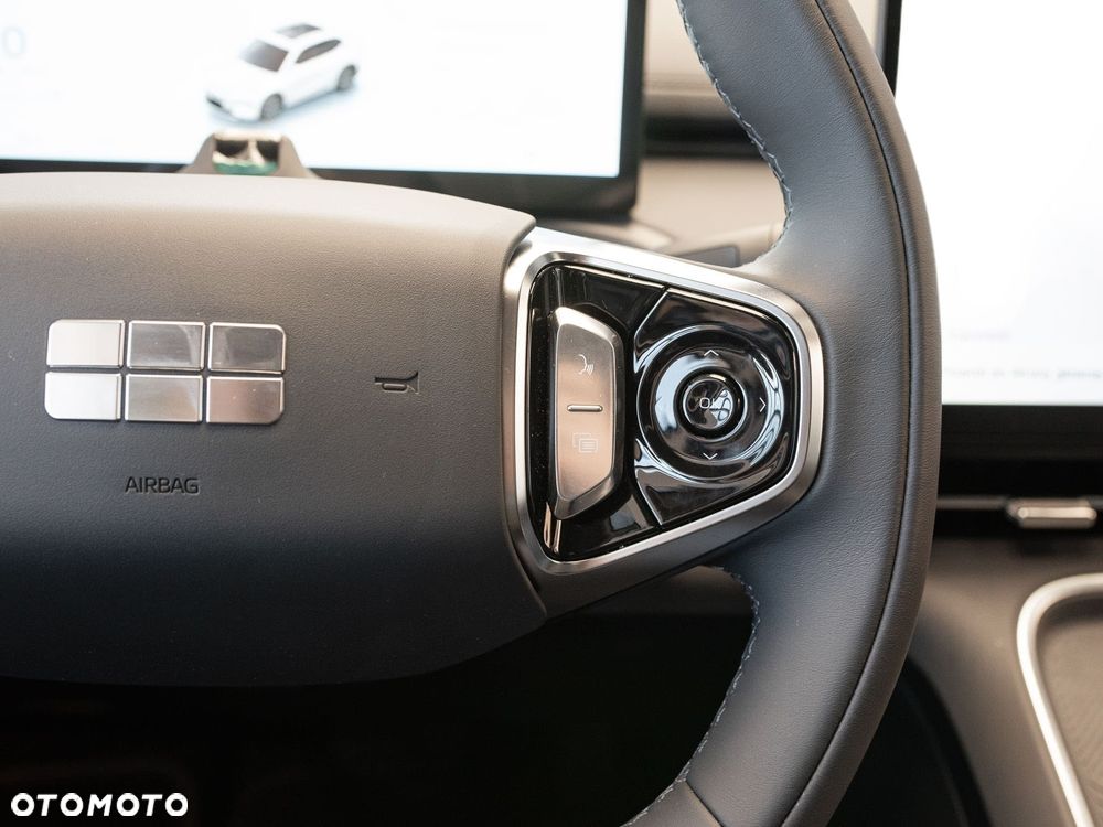 Geely Starray EM-i 1.5 PHEV Pro - 16