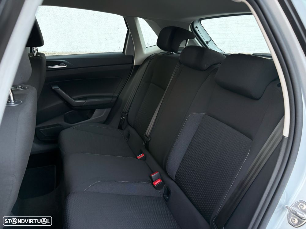 VW Polo 1.0 Confortline Nav - 19