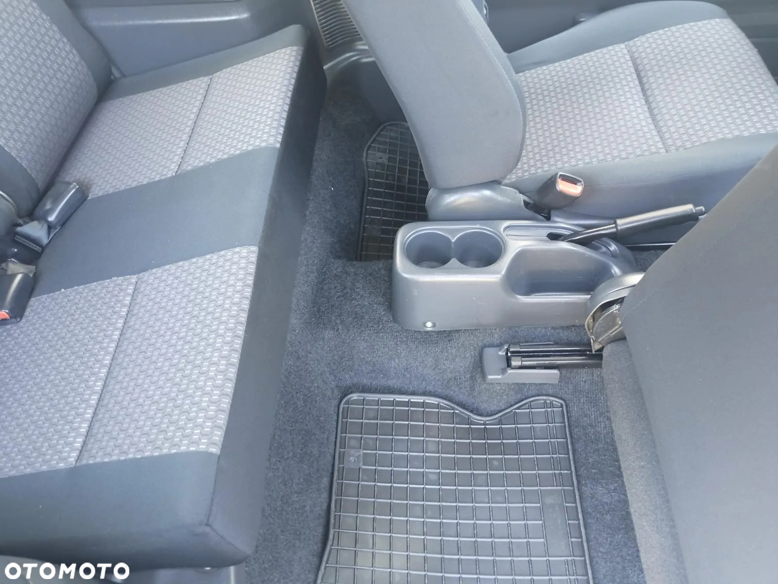 Suzuki Jimny - 11