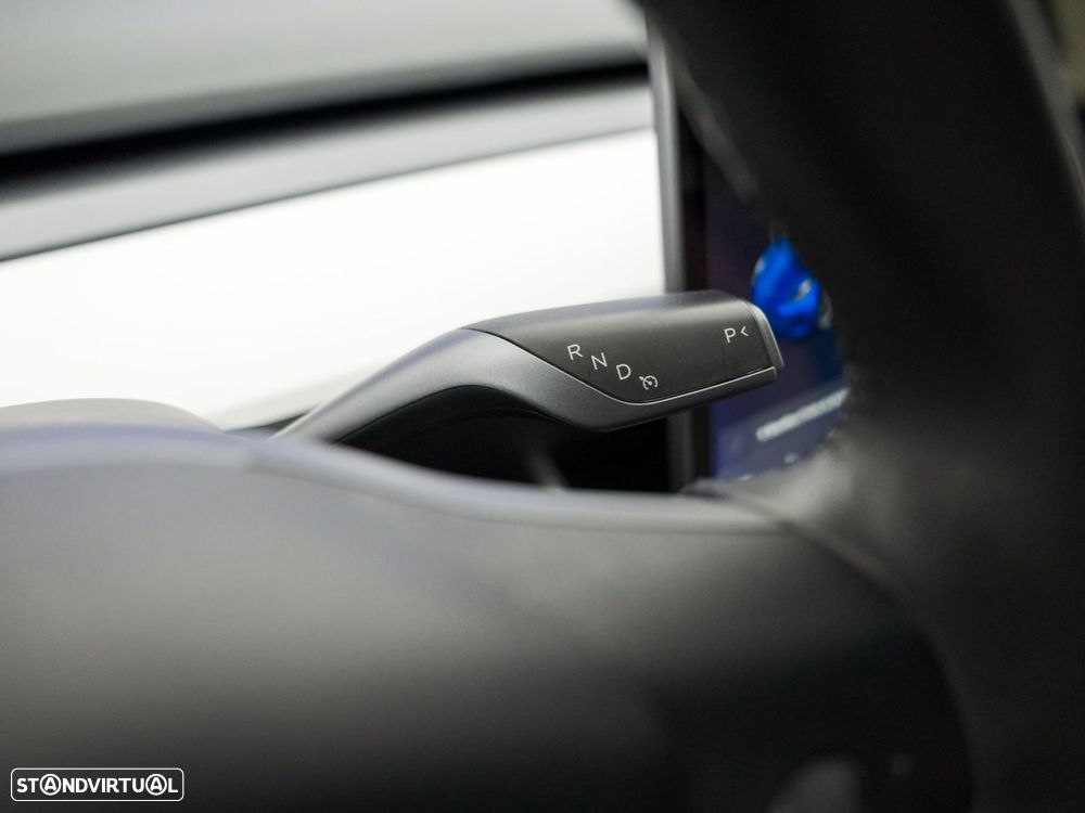 Tesla Model 3 Long Range Tração Integral - 21