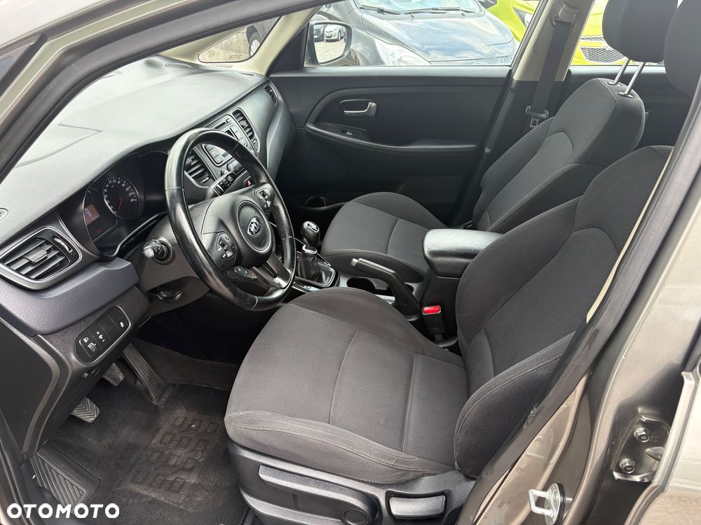 Kia Carens 1.7 CRDi Spirit - 20