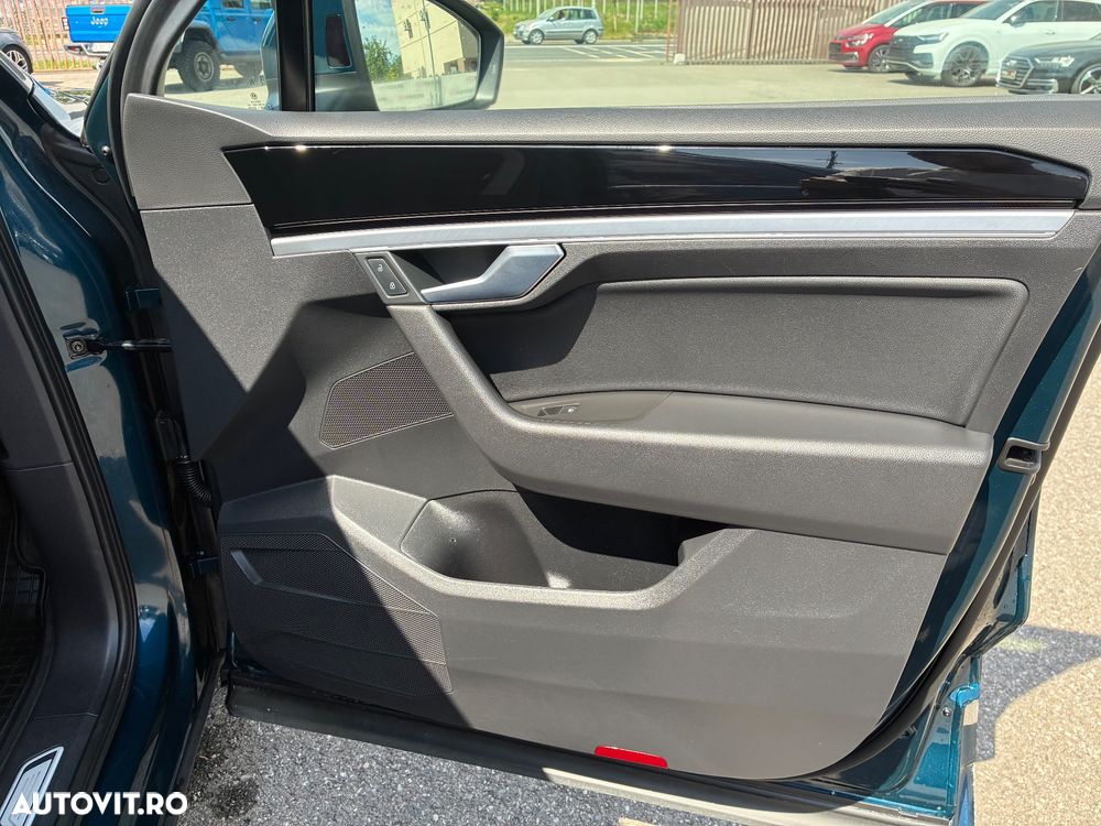 Volkswagen Touareg V6 TDI 4MOTION Elegance - 30