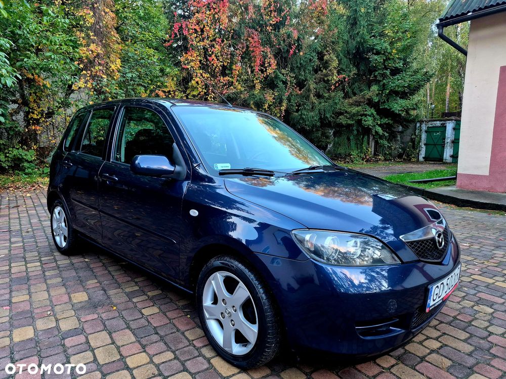 Mazda 2 - 6