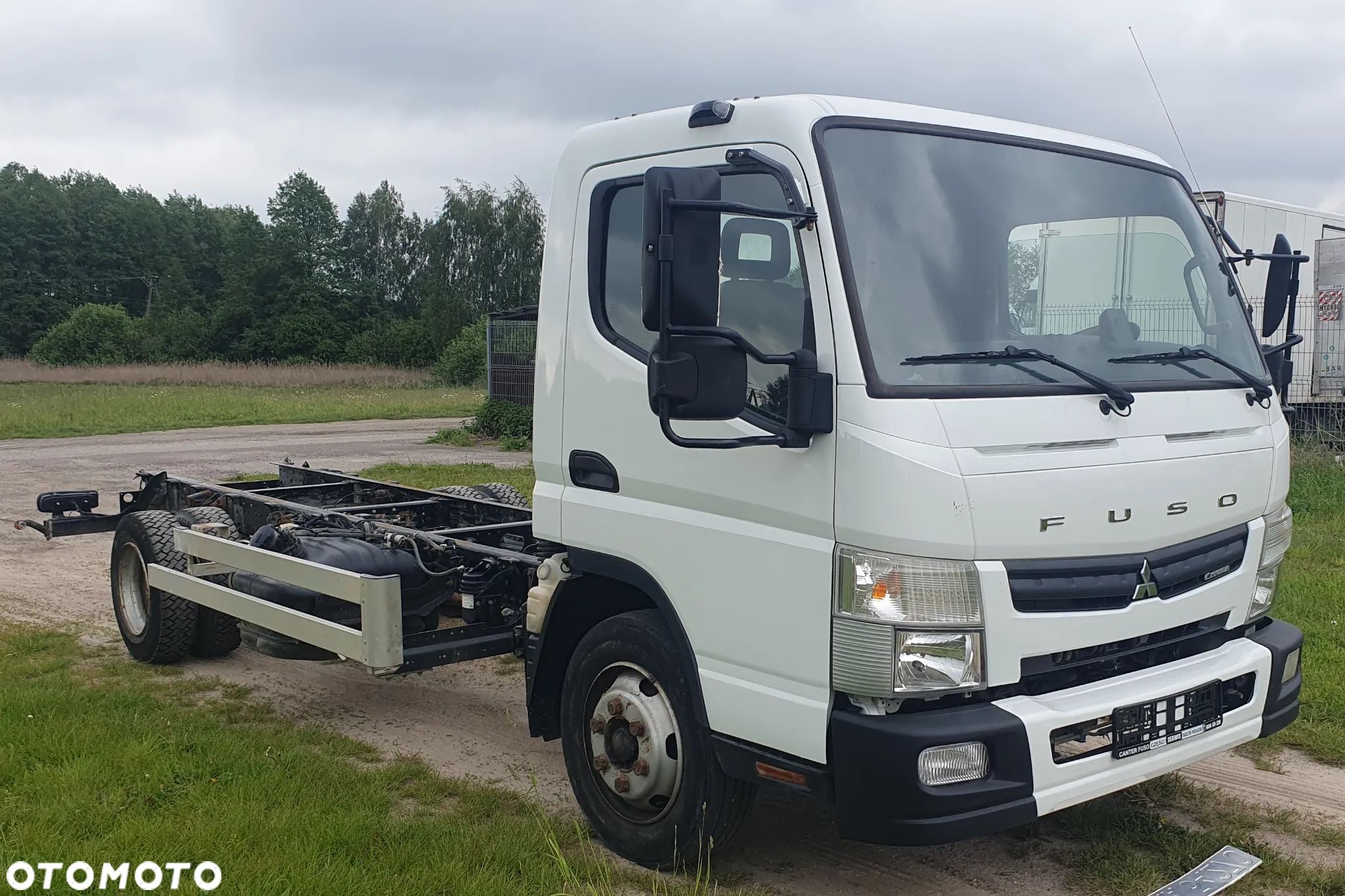 Mitsubishi Fuso Canter 9C18 - 1