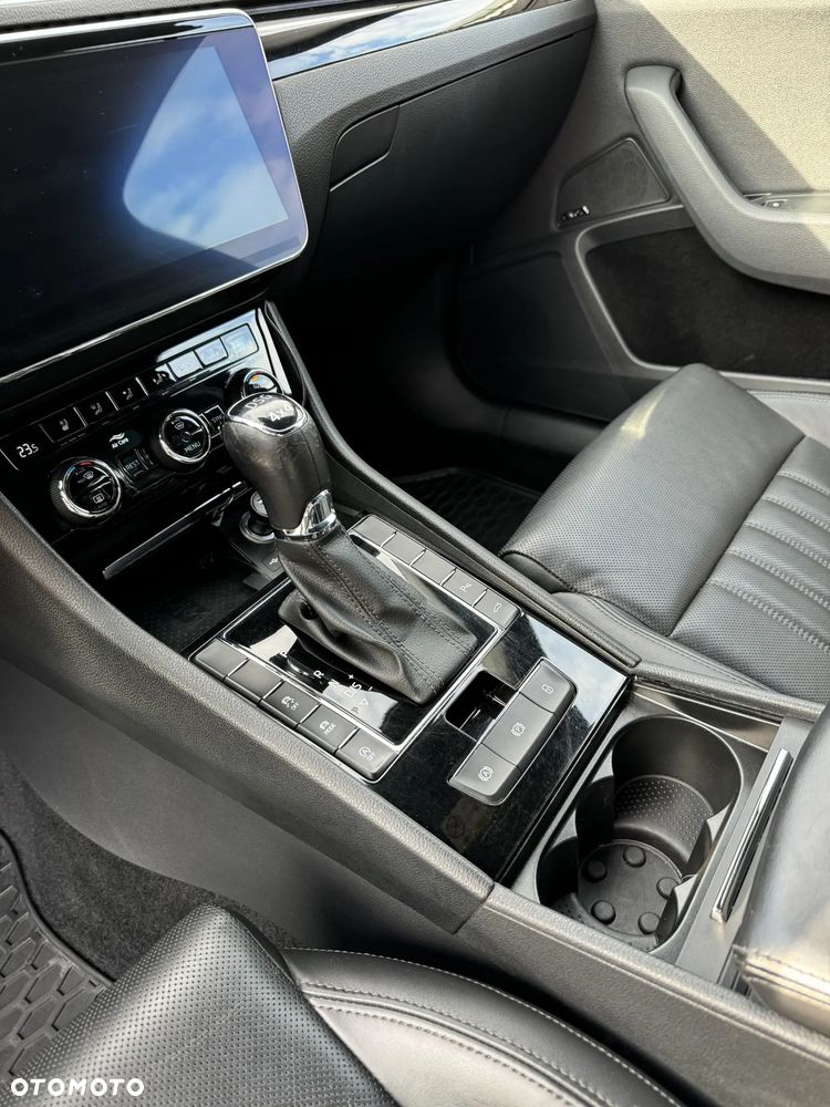 Skoda Superb 2.0 TDI 4x4 L&K DSG - 5