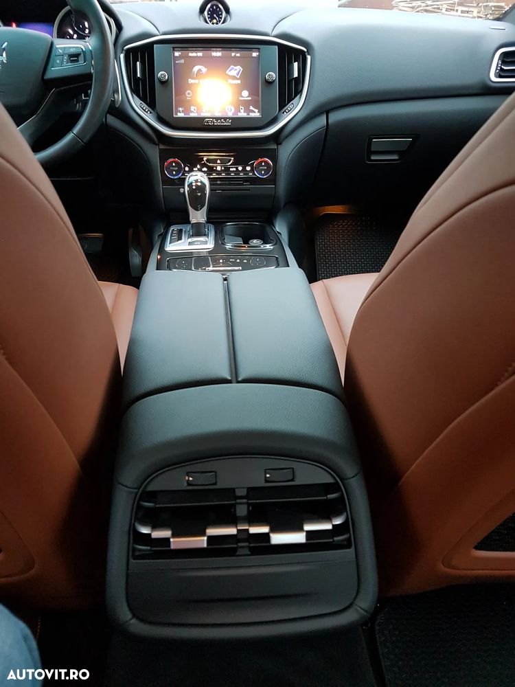 Maserati Ghibli - 26