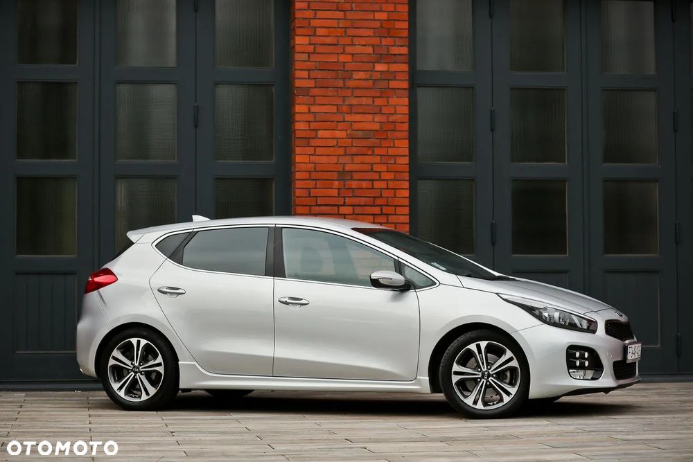 Kia Ceed Cee'd 1.6 CRDi GT Line - 2