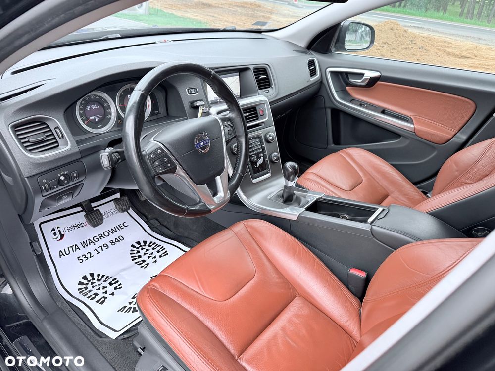 Volvo V60 - 36