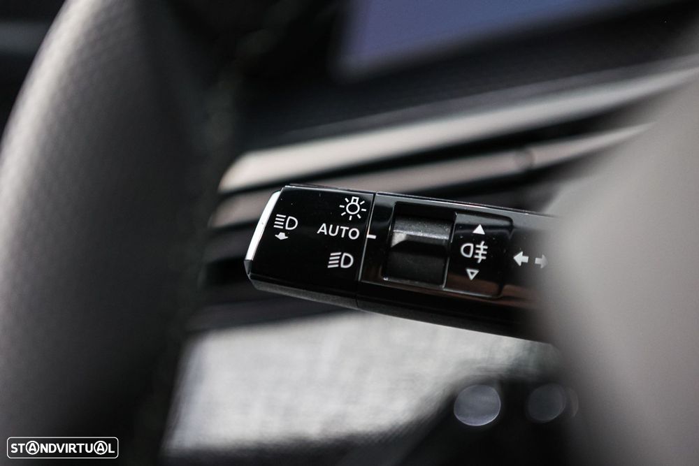Peugeot 5008 1.2 Hybrid GT e-DCS6 - 30
