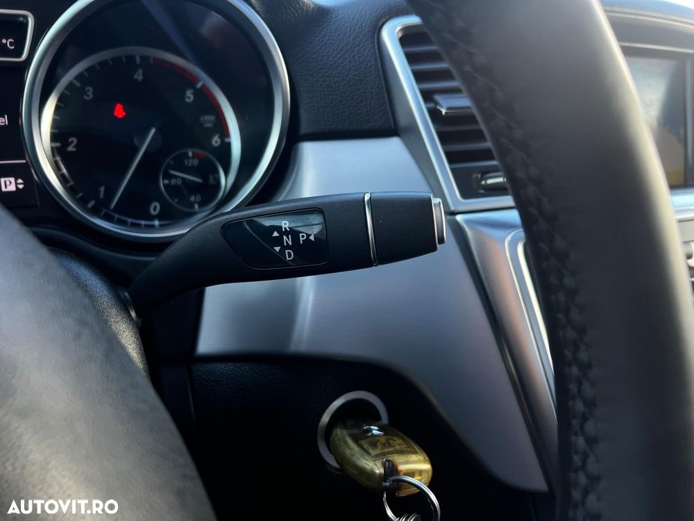 Mercedes-Benz ML 350 BlueTEC 4MATIC Aut - 15