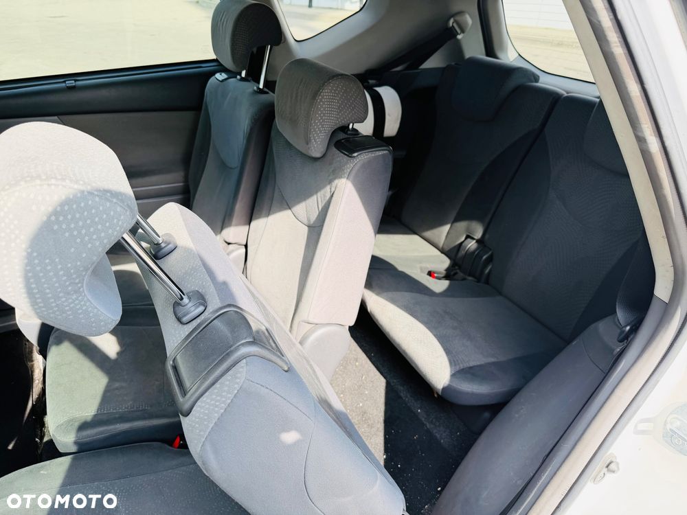 Toyota Prius+ 1.8 HSD Active - 8