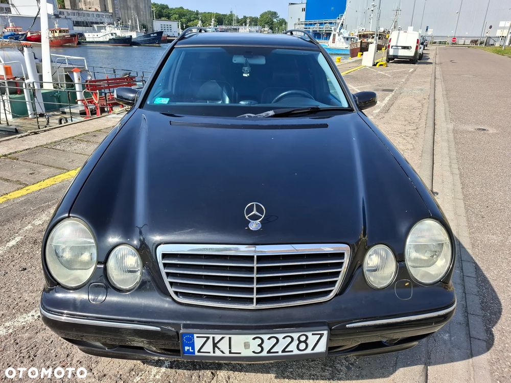 Mercedes-Benz Klasa E - 8