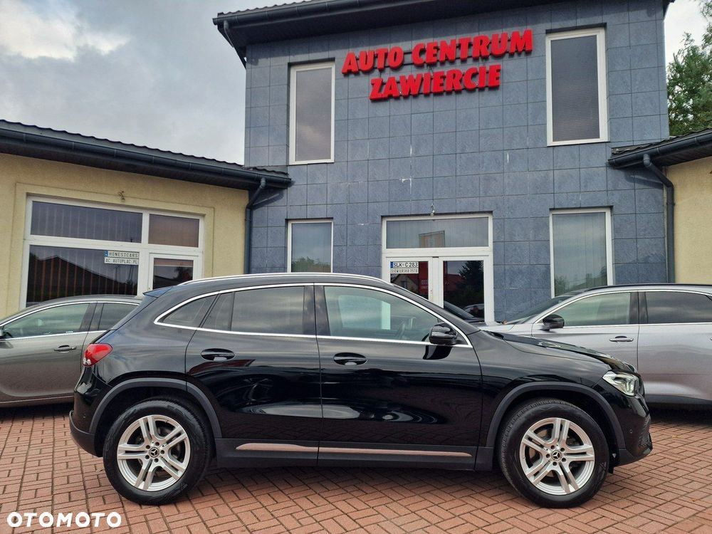 Mercedes-Benz GLA 200 d 8G-DCT Progressive - 15