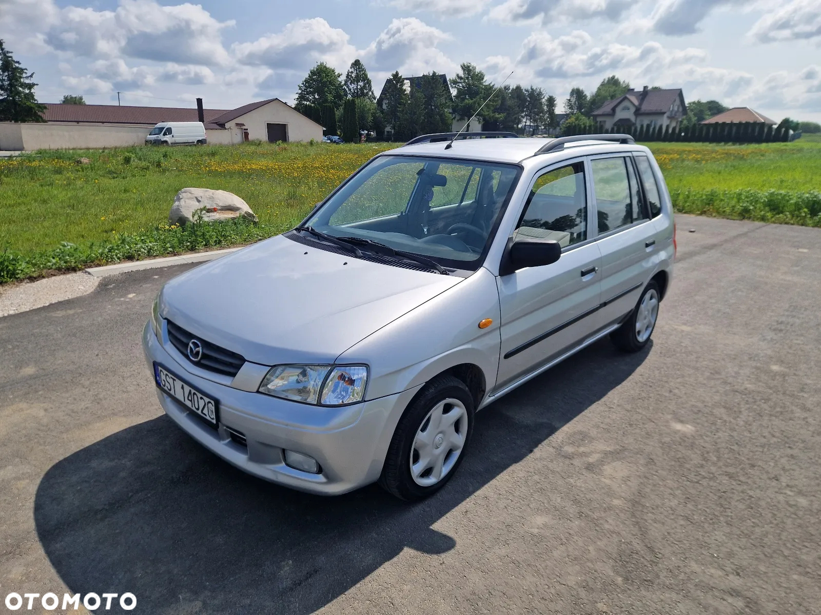 Mazda Demio - 18