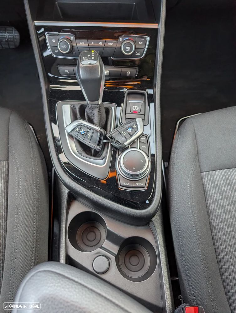 BMW 225xe Active Tourer - 19