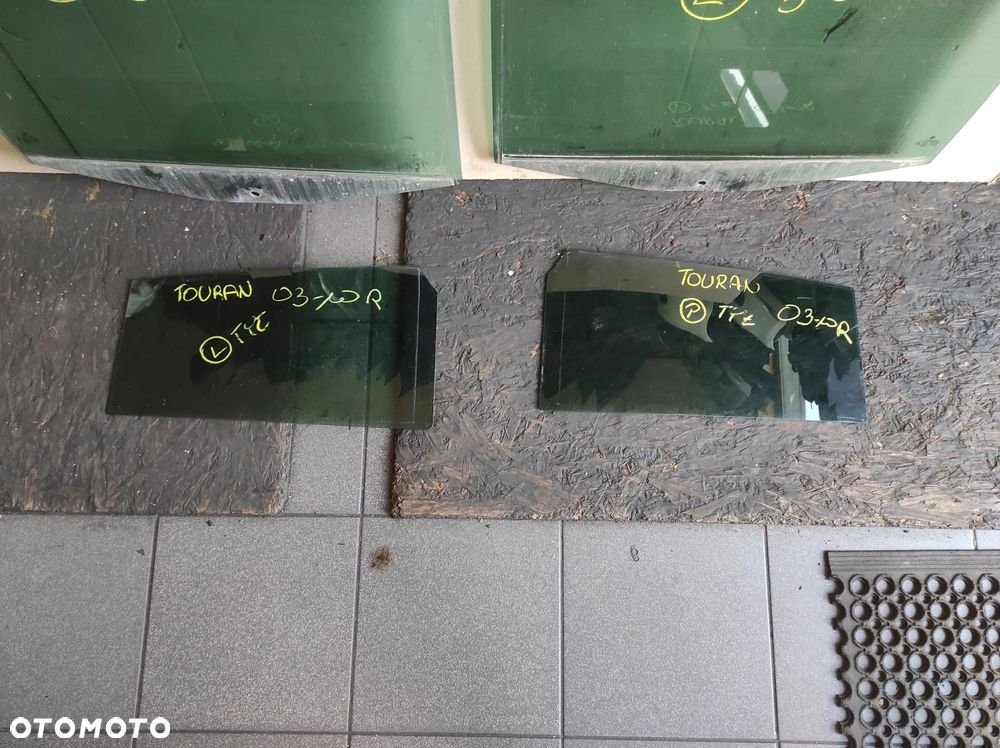 VW TOURAN 03-10R SZYBA BOCZNA LEWA PRAWA TYŁ PRZYCIEMNIANA CIEMNA ORYGINALNIE WYSYŁKA !!!!!! - 2