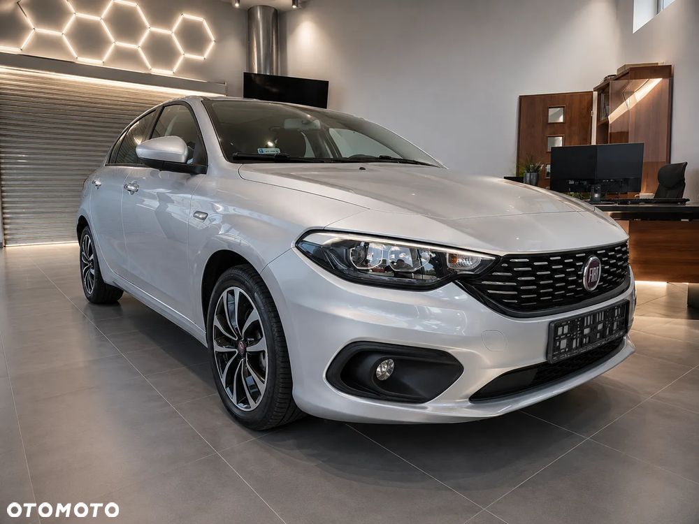 Fiat Tipo 1.4 T-Jet 16v Lounge - 1