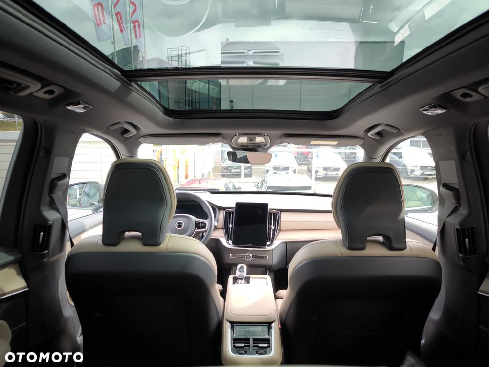 Volvo XC 90 - 16