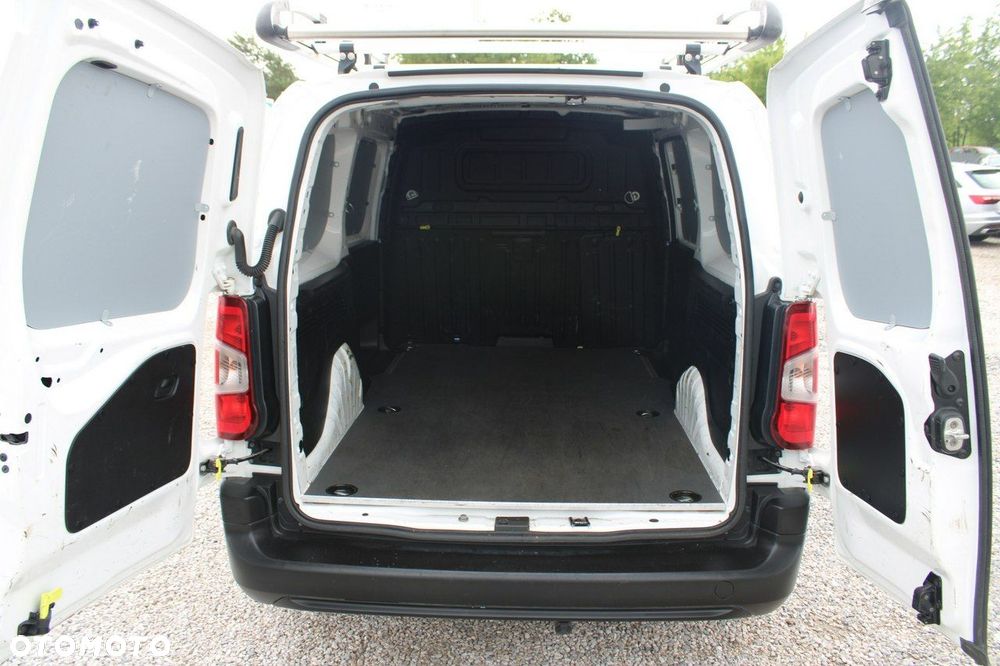 Toyota Proace City - 23