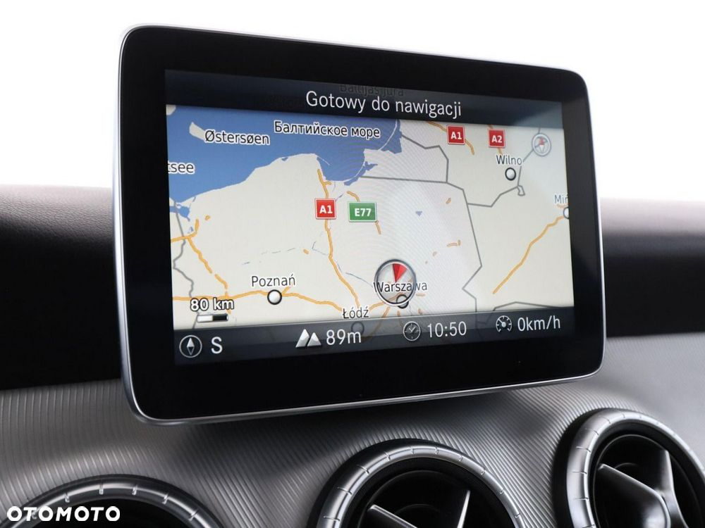 Mercedes-Benz CLA 200 7G-DCT Urban - 26