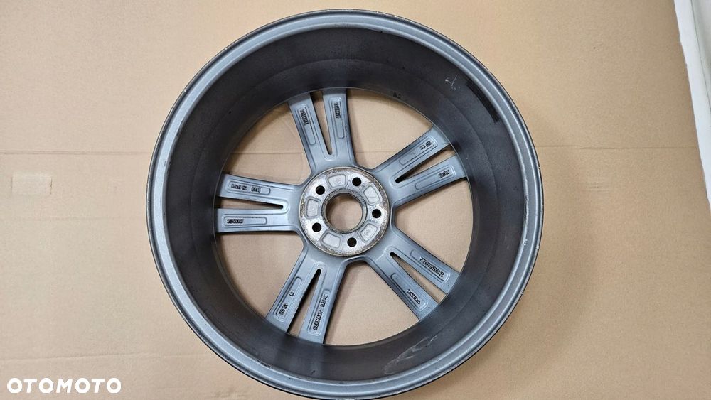 FELGA ALUMINIOWA VOLVO XC60 R-DESIGN 19 8J 5x108 - 8