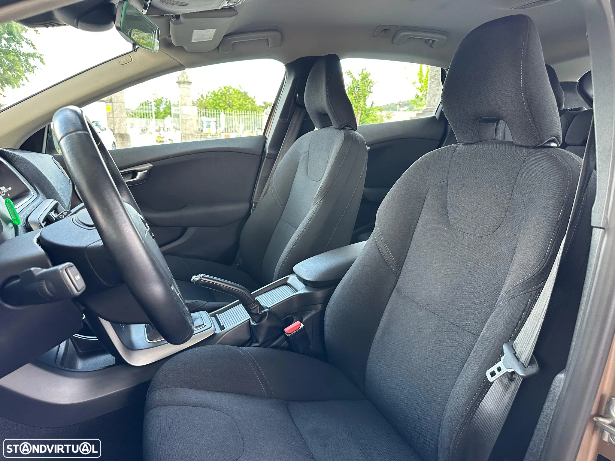 Volvo V40 Cross Country 2.0 D2 Pro Geartronic - 9