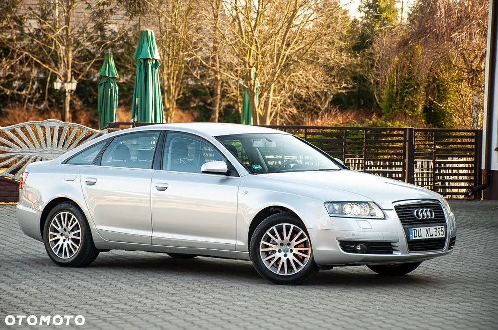 Audi A6 Limousine 2.4 - 14