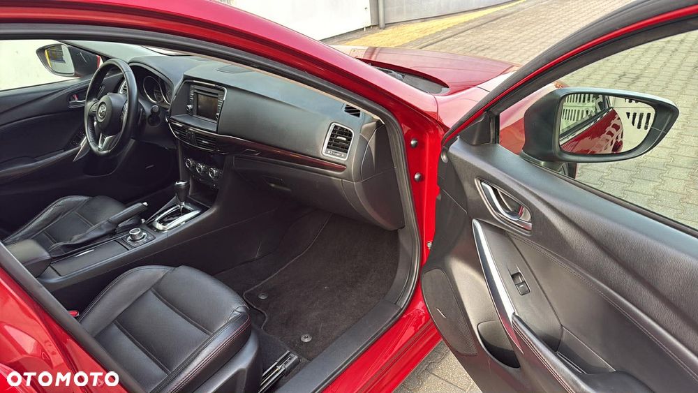 Mazda 6 - 8