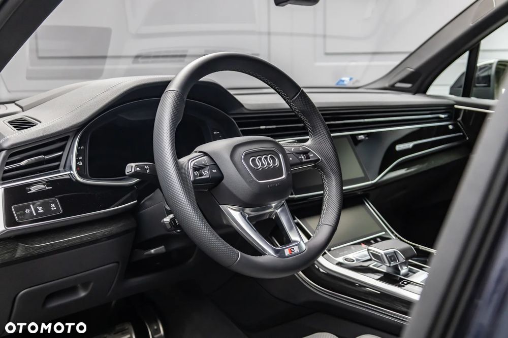 Audi Q7 60 TFSI e PHEV Quattro S Line Tiptr - 18