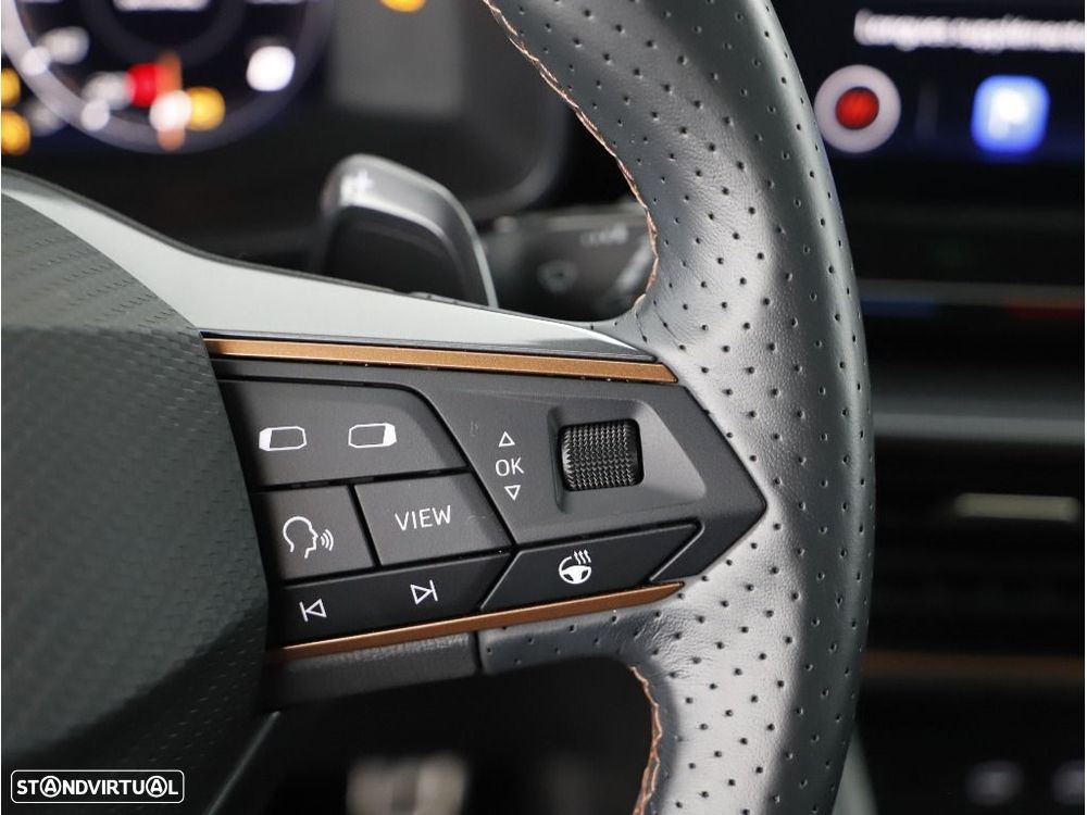 Cupra Formentor 1.4 e-Hybrid DSG VZ - 17