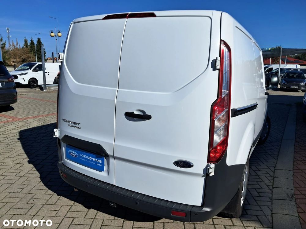 Ford Transit Custom - 12