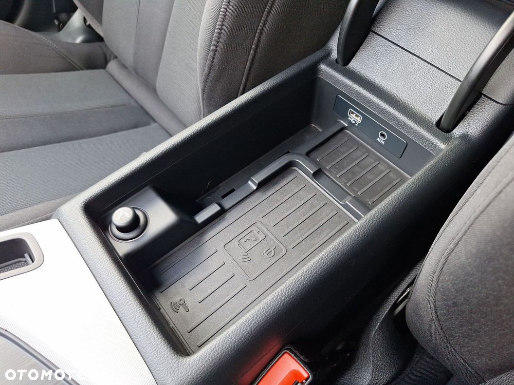 Audi A4 Allroad - 16