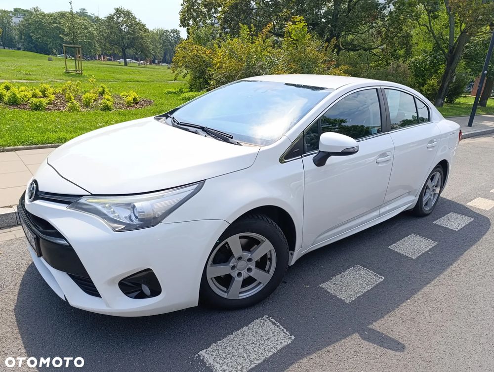 Toyota Avensis 1.8 Active - 1