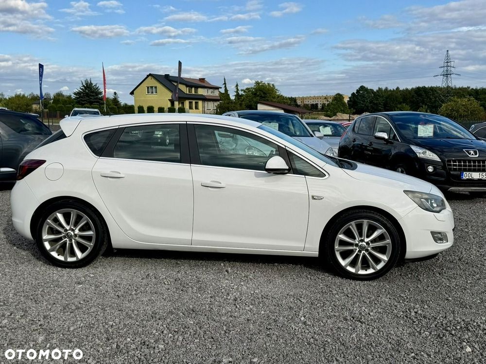 Opel Astra 1.4 Turbo Innovation - 12