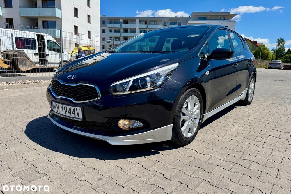 Kia Ceed - 3
