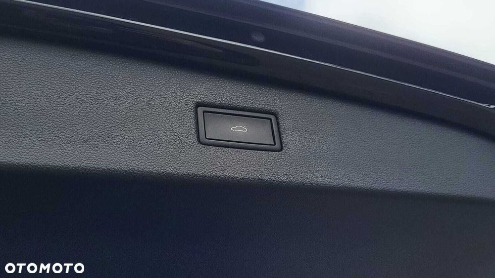 Volkswagen Tiguan - 14