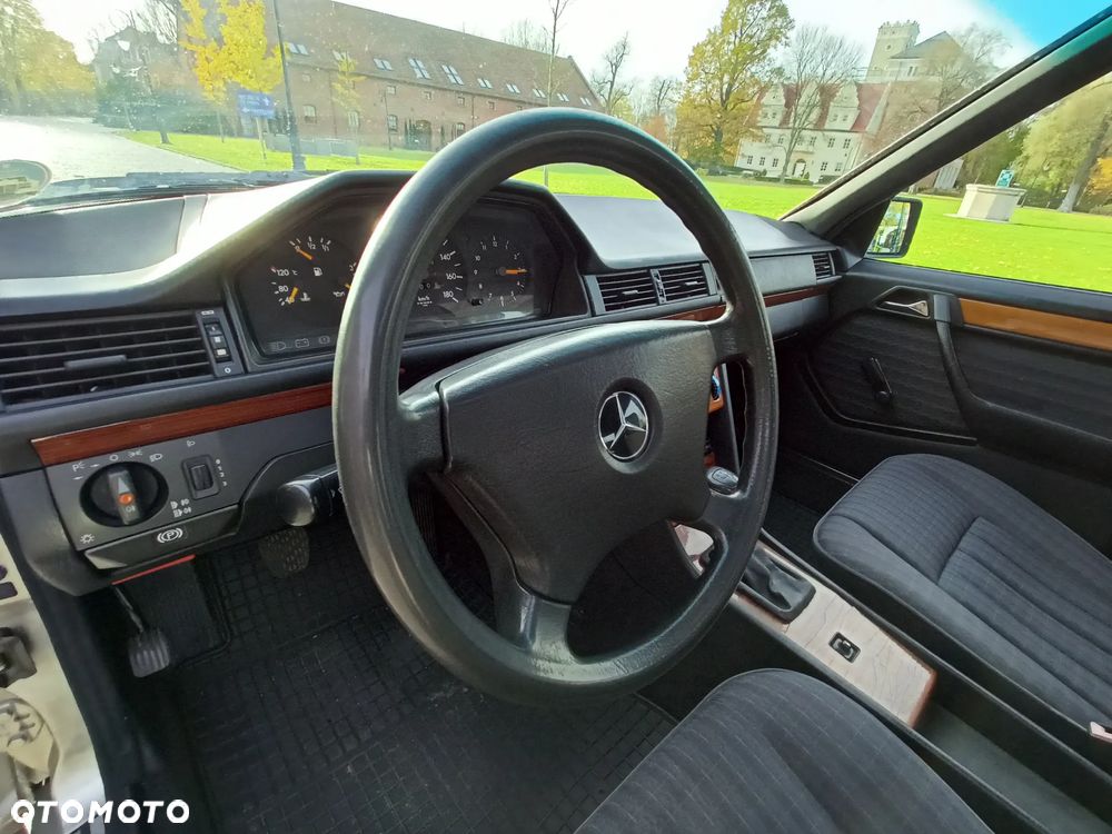 Mercedes-Benz W124 (1984-1993) - 6