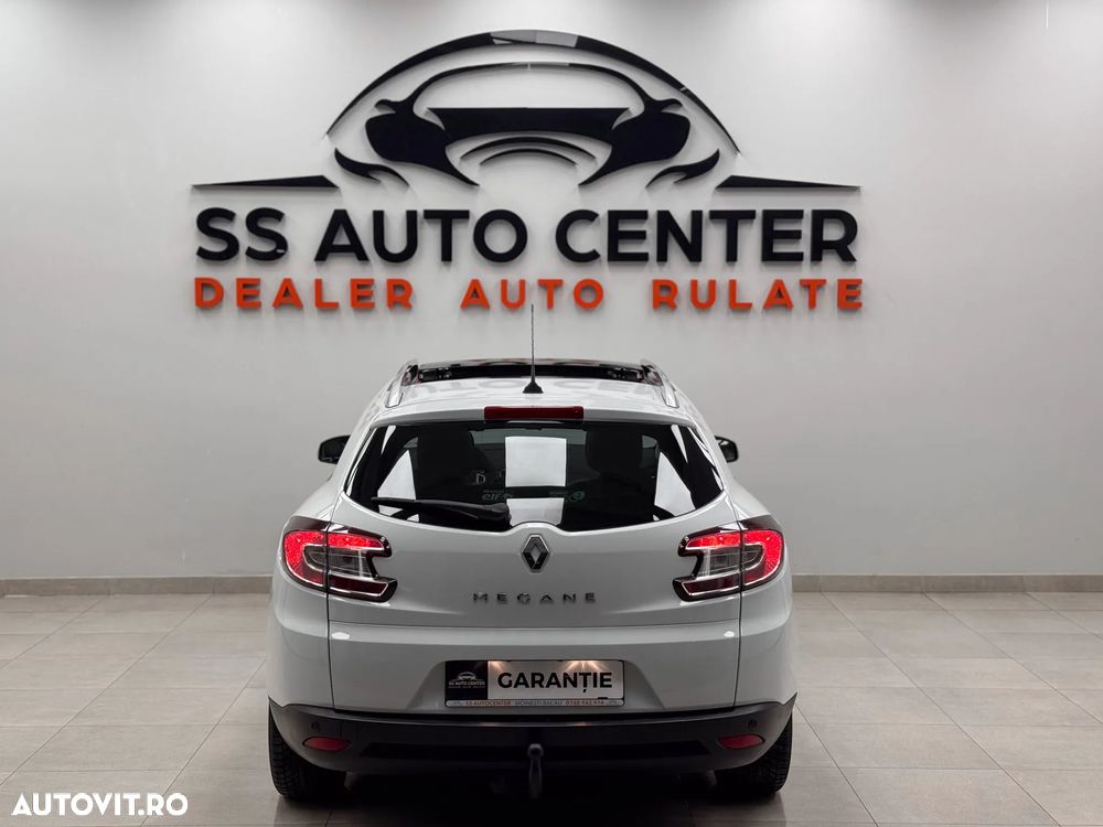 Renault Megane dCi 110 FAP EDC Bose Edition - 13