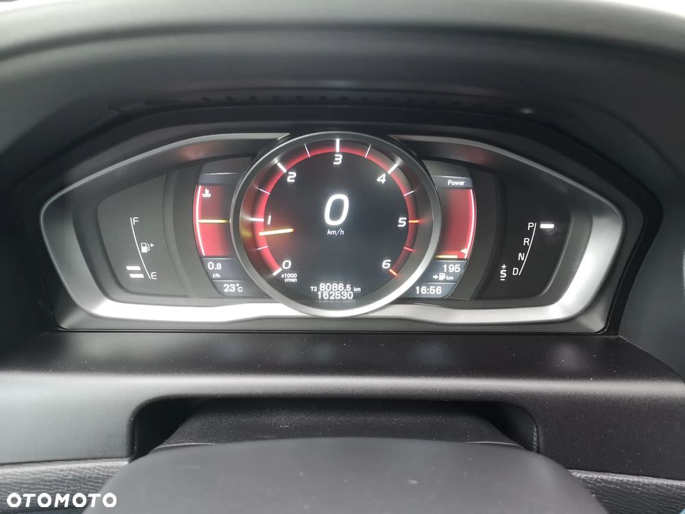 Volvo XC 60 D3 Geartronic Ocean Race - 17