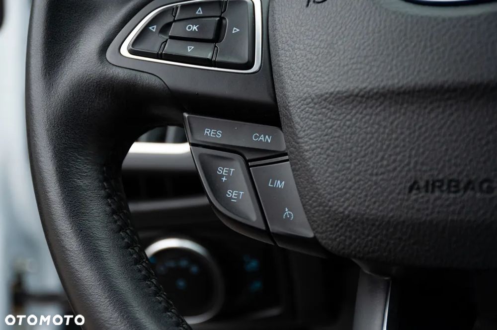 Ford Focus 1.5 EcoBoost STart-Stopp-System ST-Line - 40