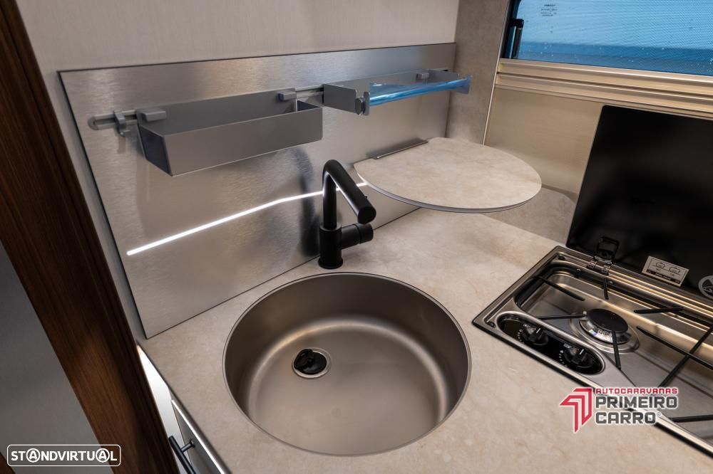 Fleurette Discover 75 LMF Wellness 140cv automática AL-KO - 19